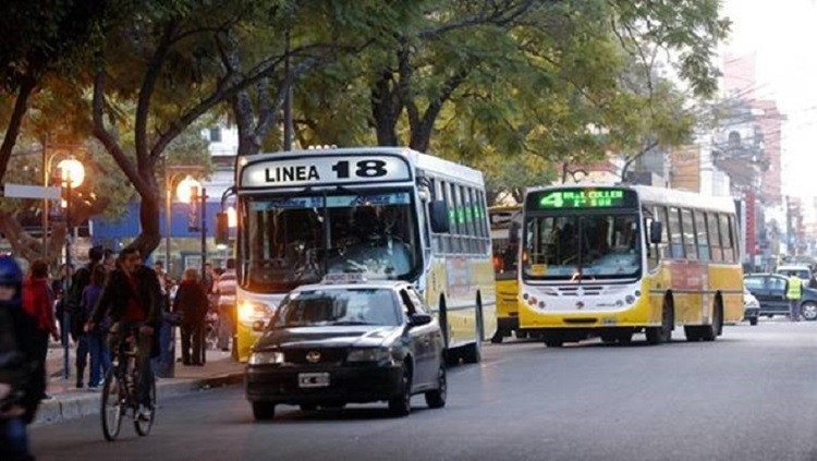 Dictaron la conciliación obligatoria y no habrá paro de colectivos este martes | Noticias