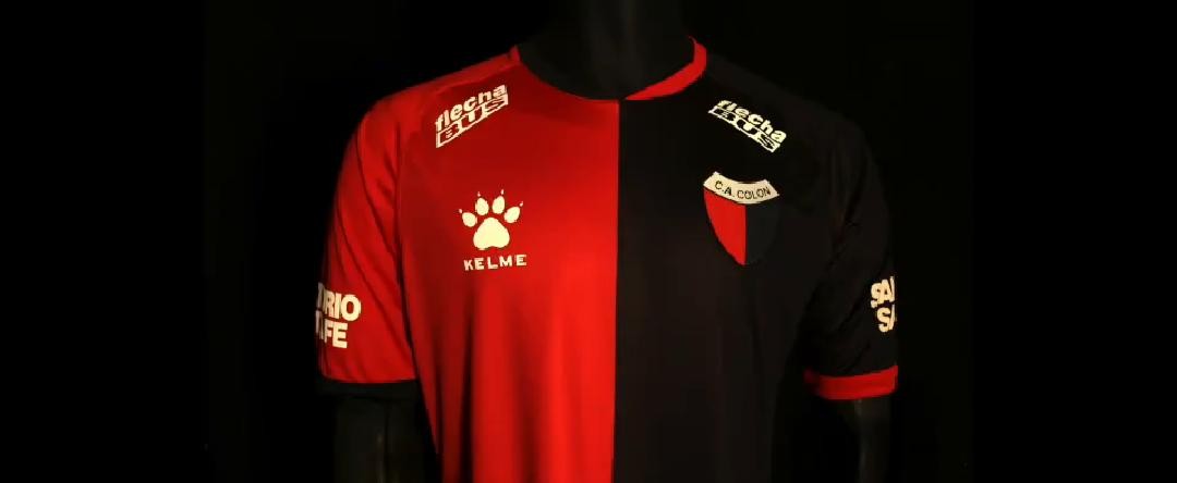 Los hinchas de Colón conocieron la nueva camiseta oficial a través de redes sociales | Deportes