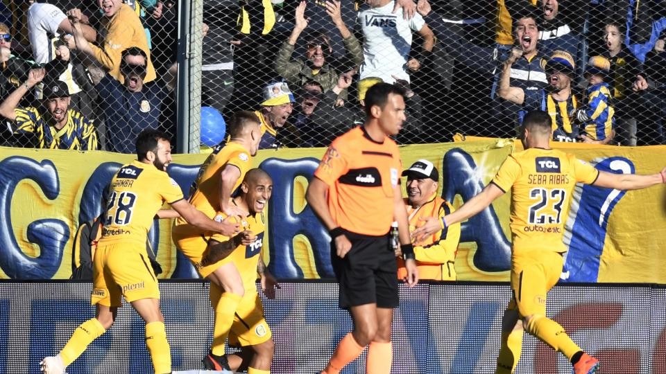 Rosario Central es por ahora el único líder de la Superliga | Noticias