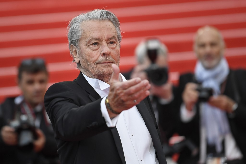 Alain Delon se recupera del ACV que sufrió hace semanas | Noticias