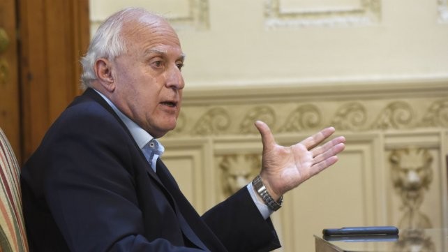 Lifschitz reclamó a la Nación fondos para Municipios y Comunas | Noticias