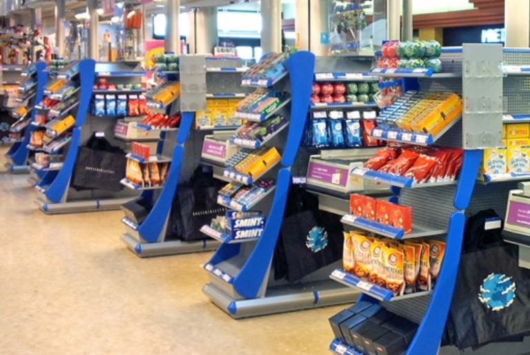 Proponen quitar las golosinas de las cajas de supermercado | Noticias