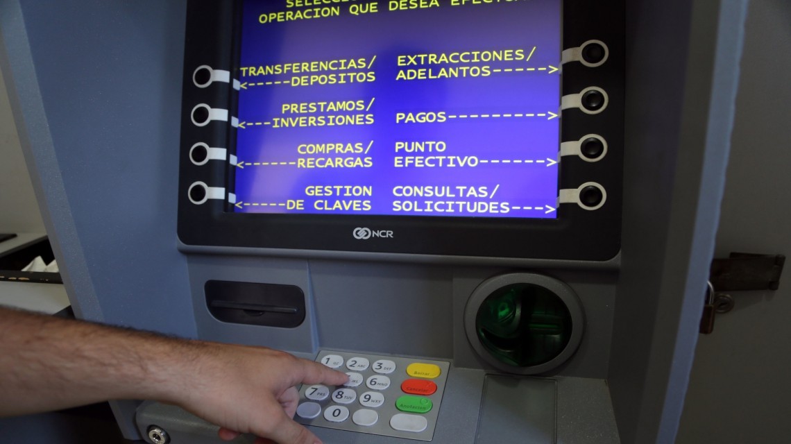 Cronograma de pago a los agentes estatales con cláusula gatillo | Noticias