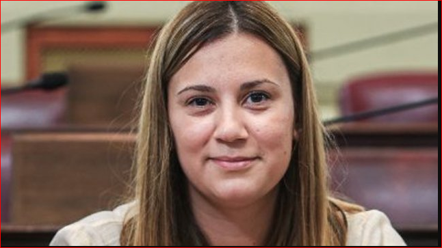 Una diputada santafesina figura como beneficiaria de la tarjeta alimentaria | Noticias