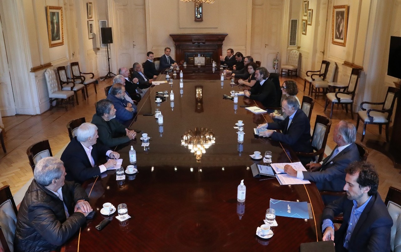 El Gobierno analizó con distintos sectores la apertura paulatina del aislamiento obligatorio | Noticias