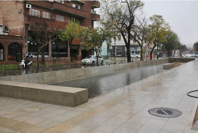 La Municipalidad instaló una estación de bombeo en avenida Freyre y Catamarca | Noticias