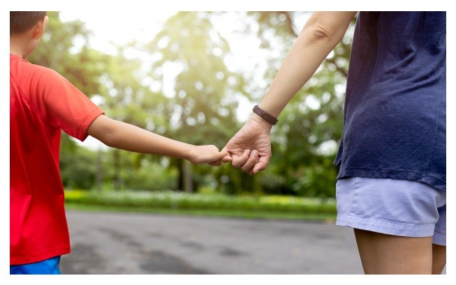 Proyecto de ley para autorizar "paseos acotados" con chicos durante la cuarentena | Noticias