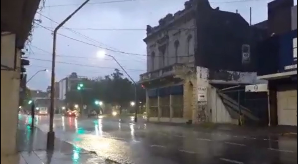 Aviso por tormentas fuertes y ocasional caída de granizo en la región | Noticias
