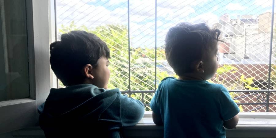 Autorizan traslado de niños de padres separados al domicilio del otro cónyuge una vez por semana | Noticias