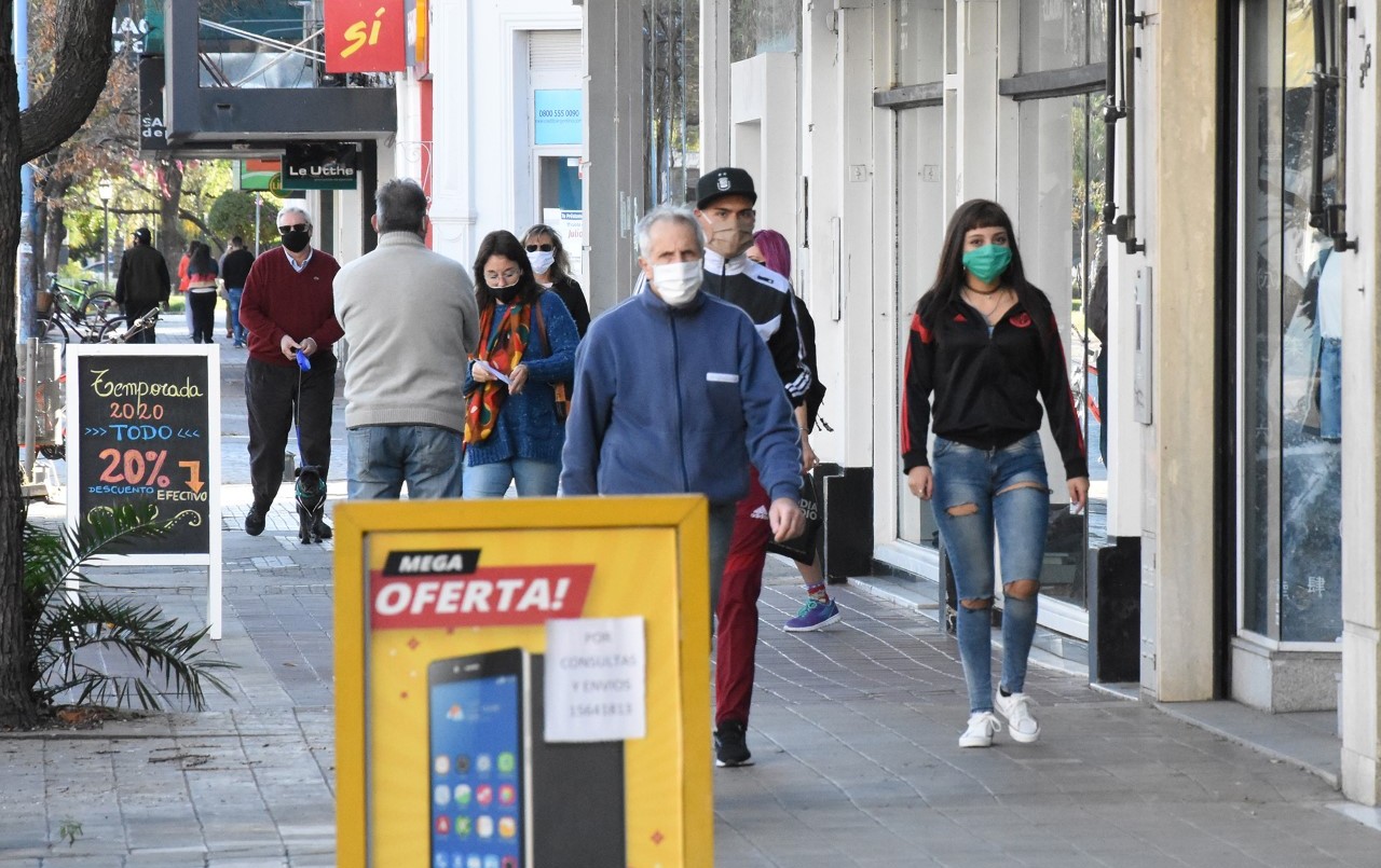 De la mano del sol, los rafaelinos salieron a la calle para las caminatas recreativas | Noticias
