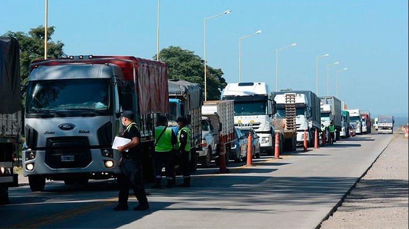 Camionero con covid 19: Chequearán con quiénes tuvo contacto en Entre Ríos | Noticias