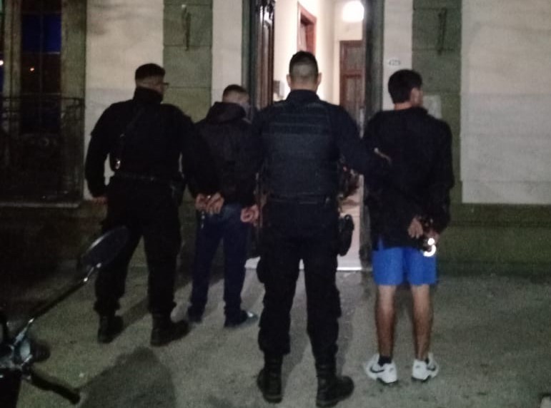 Villa Oculta: tenían una carabina y una tumbera, cayeron presos | Noticias