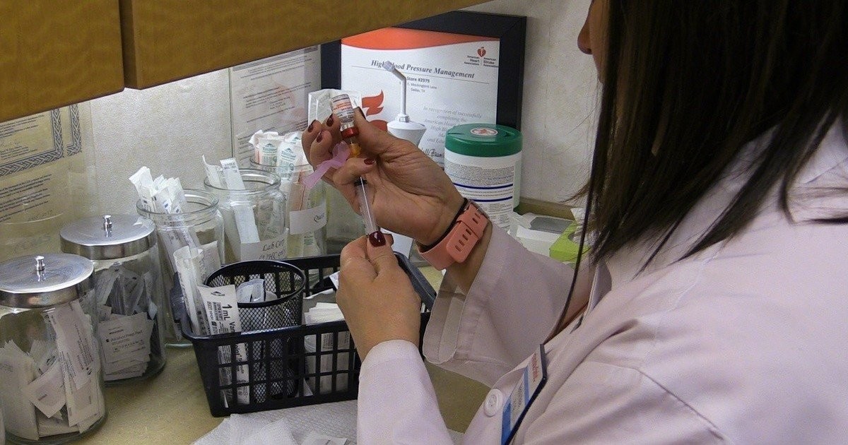 Con la llegada de nuevas dosis, IAPOS y PAMI reanudan la vacunación antigripal | Noticias