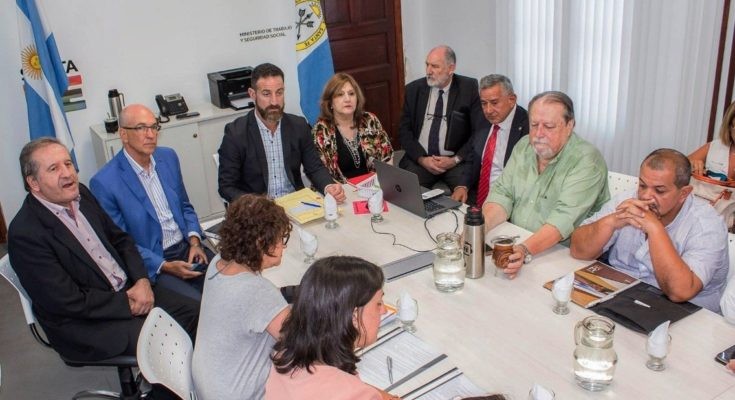 Discusión salarial pendiente: en julio el gobierno tiene previsto sentarse con los gremios | Noticias