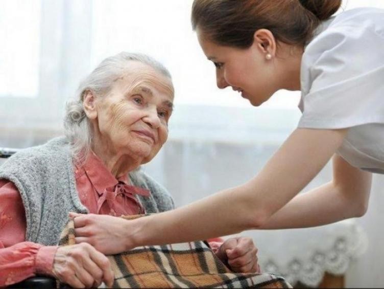 Al menos ocho adultas mayores asesinadas en cuarentena: lanzan Campaña Nacional de Buen trato hacia personas mayores | Nacionales