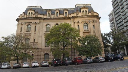 Rosario: cerraron una oficina municipal ante un caso sospechoso de coronavirus | Noticias