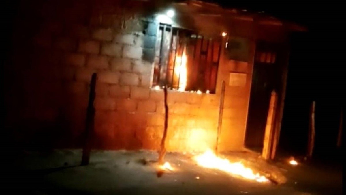 Denuncian la quema de un comedor comunitario en San Luis | Nacionales