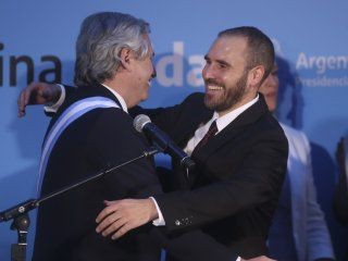 "Lo abracé muy fuerte. Rompí la cuarentena", admitió el Presidente sobre Guzmám | Nacionales