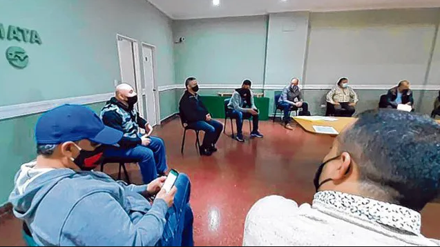 Referentes gremiales de la provincia avalan la adhesión a la ley de ART | Legislativas