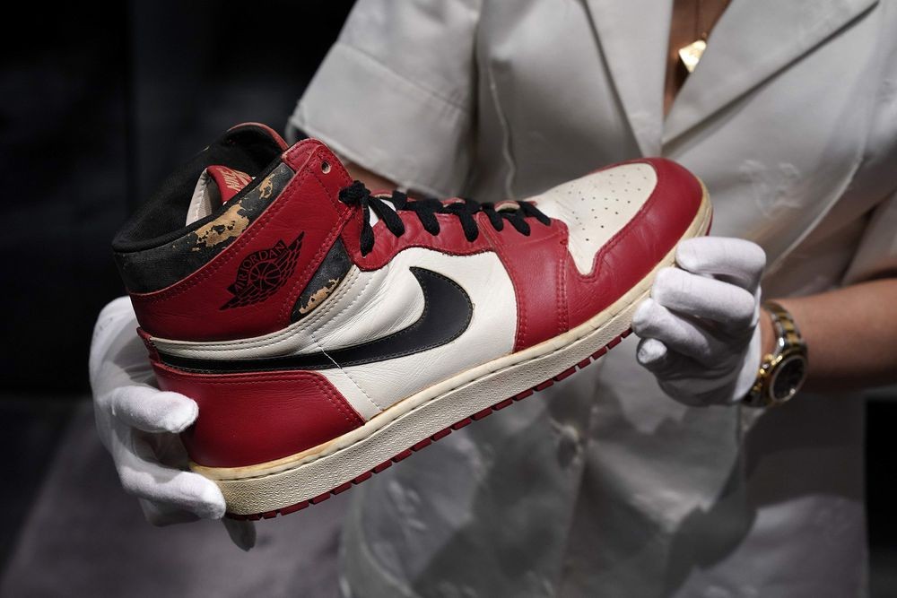 Récord mundial para unas zapatillas de Michael Jordan: 615.000 dólares | Deportes
