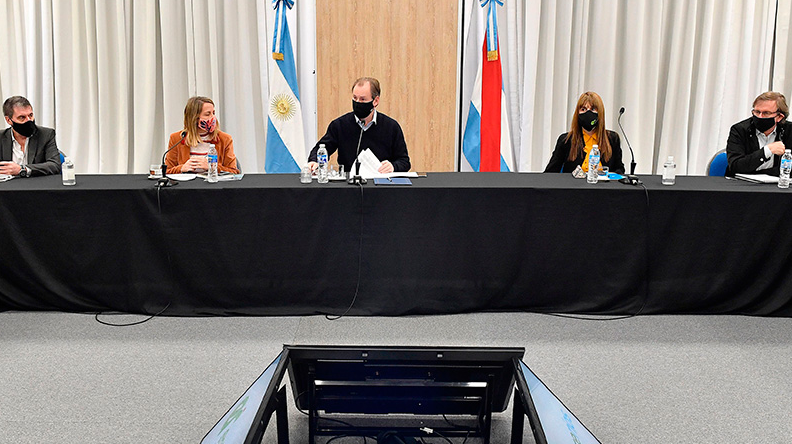 Bordet admitió "preocupación" e instó a "no subestimar la pandemia" | Noticias