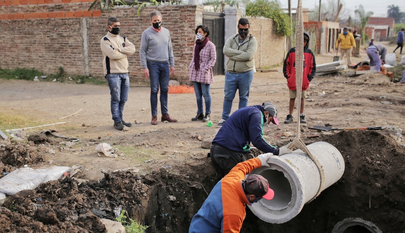 Avanzan los trabajos de entubado en barrio San Pantaleón | Noticias