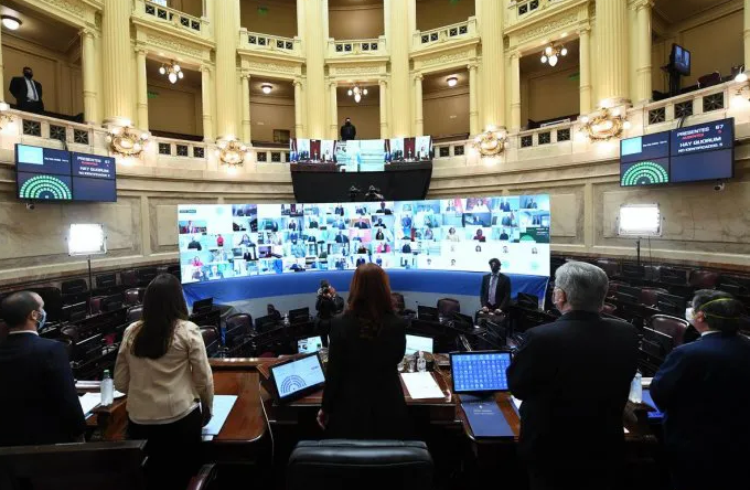 El senado ratificó el DNU que declara servicios esenciales a las telecomunicaciones | Legislativas