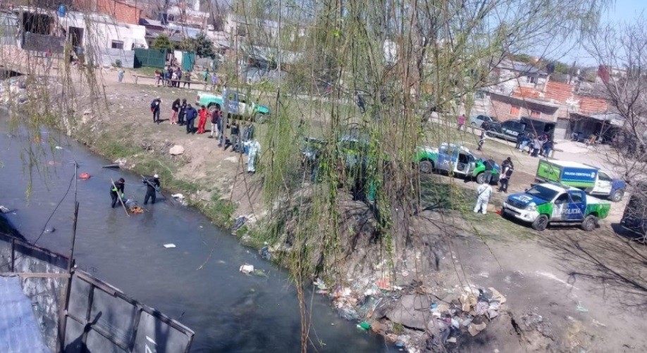 Hallan a joven descuartizado y quemado en un arroyo en Quilmes y detienen a un vecino | Nacionales