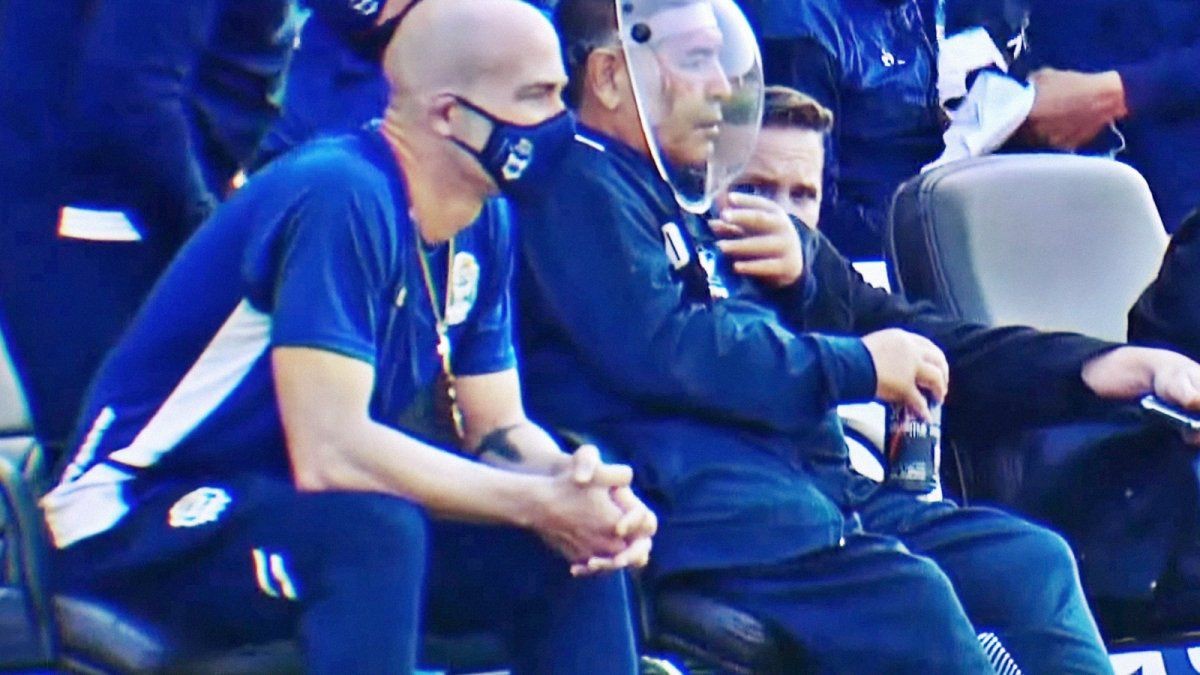 Preocupación en Gimnasia por un jugador que tuvo contacto con Maradona y ahora confirmaron que tiene coronavirus | Deportes