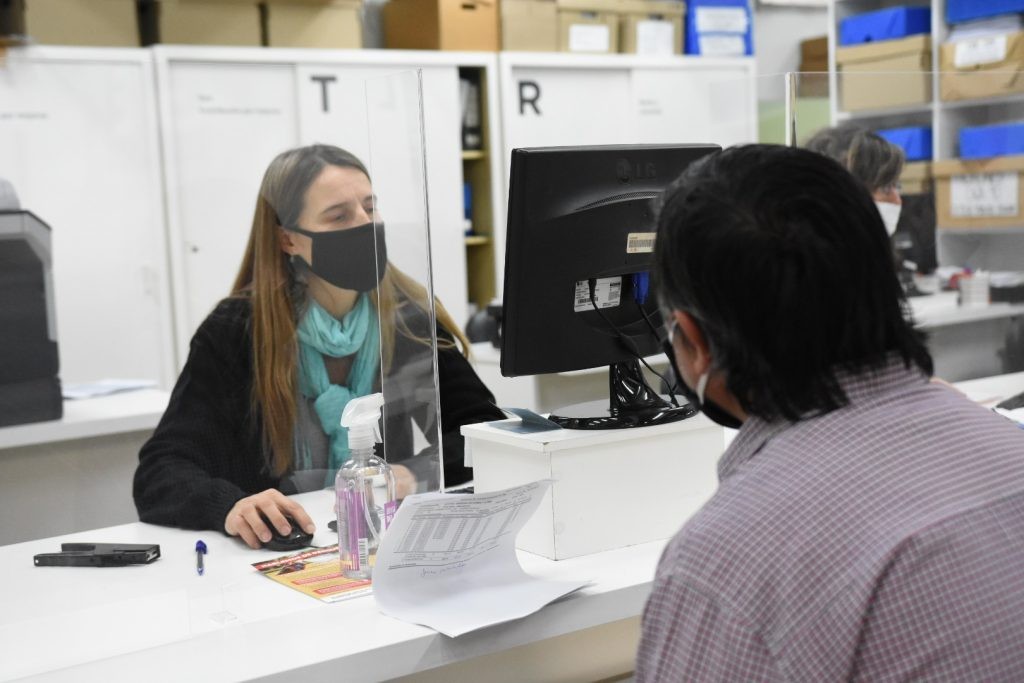 Rafaela: empleados que atiendan al público deberán llevar "doble protección" | Noticias
