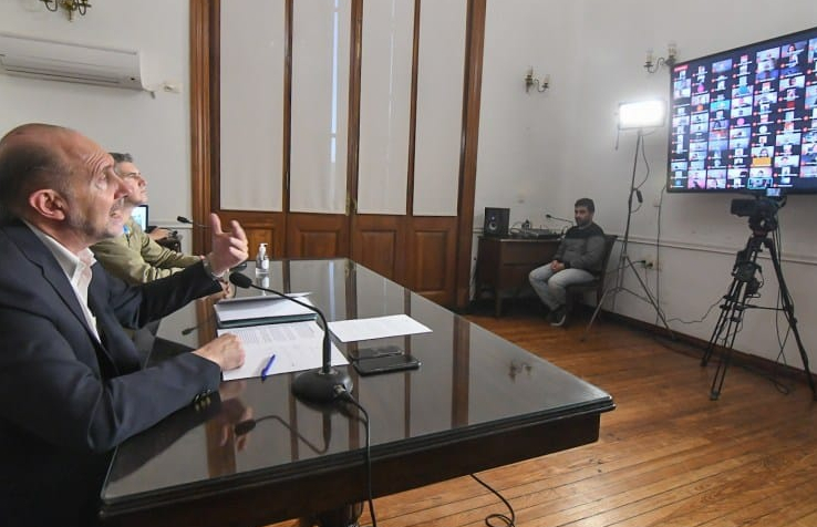 Perotti tendrá una reunión clave esta tarde para evaluar la situación sanitaria | Noticias