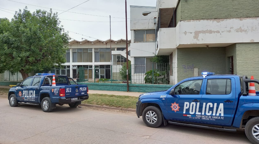 Provocaron destrozos y se robaron hasta los ventiladores de pared en la Escuela Ballarini | Noticias