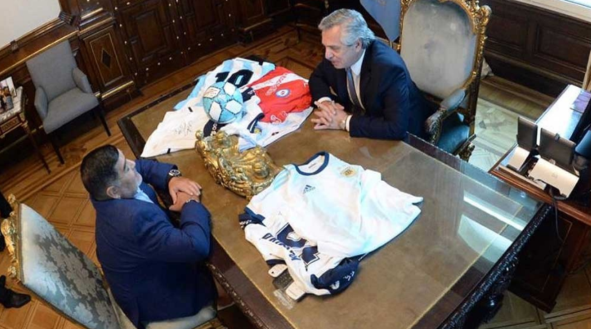 El Presidente, sobre Maradona: "Los argentinos le debemos muchos momentos de felicidad" | Deportes