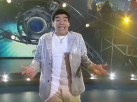 Video: el día que Maradona se entrevistó a sí mismo y se preguntó que diría en su entierro | Deportes