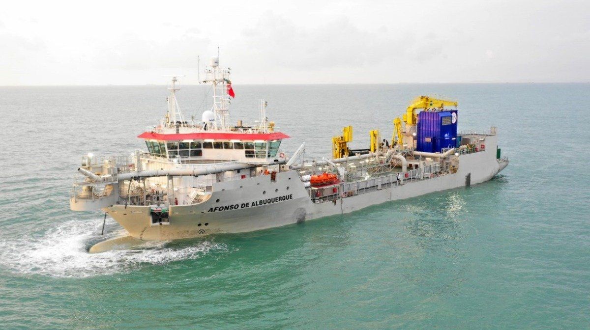 La draga más ecológica del mundo alcanzó el 100% de tripulación argentina | Información General