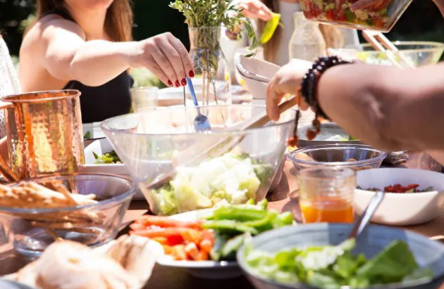 Habrá un horario tope para la finalización de las reuniones familiares en las fiestas | Noticias