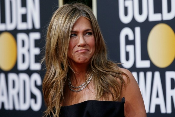 Jennifer Aniston desata una 'batalla' entre fans y críticos al mostrar un adorno navideño | Espectaculos