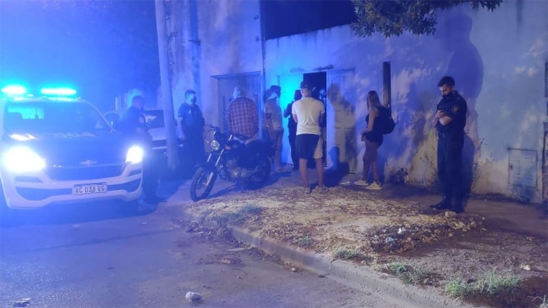Desactivaron una fiesta clandestina en Paraná: cobraban $100 la entrada | Noticias