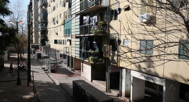 Tras una denuncia, detuvieron al Jefe y Subjefe de la comisaría de Barrio El Pozo | Noticias