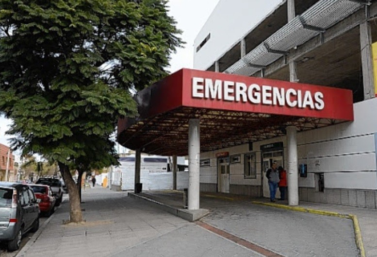 Murió en la puerta del hospital: "Le dijeron que no había médico" | Nacionales