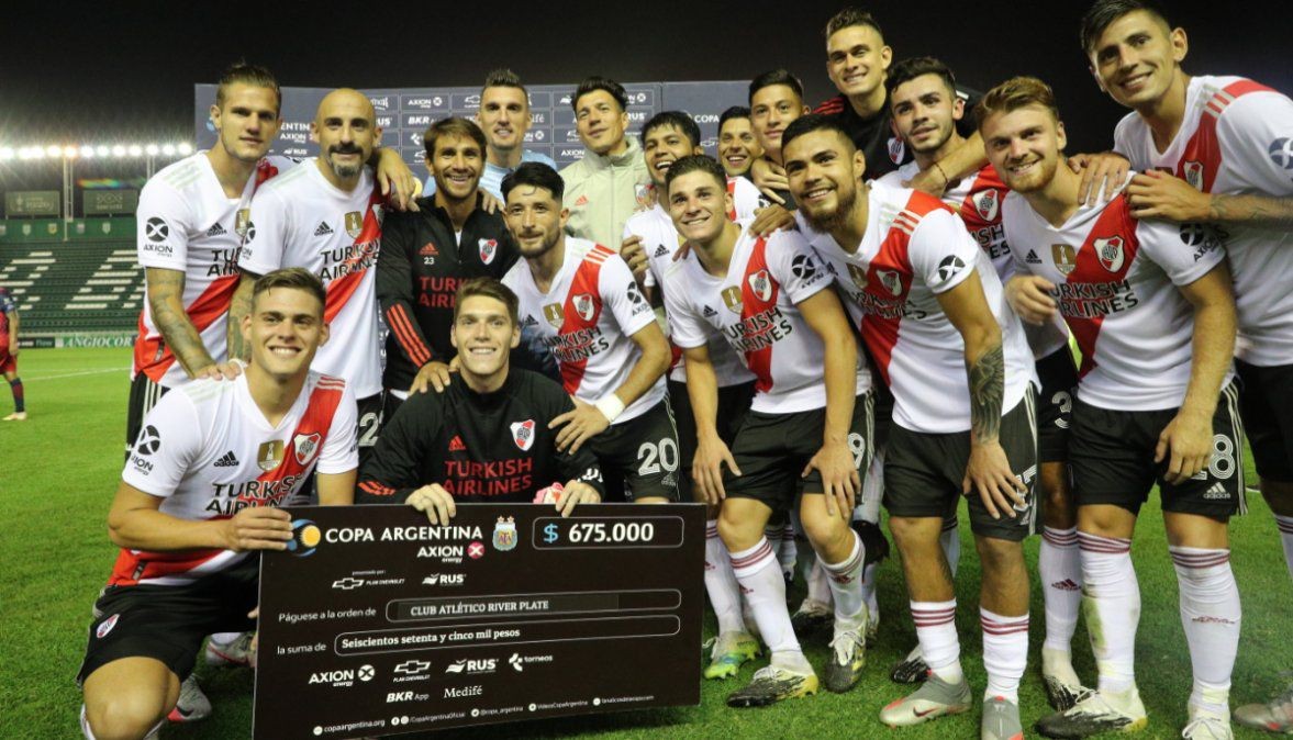 River Plate hizo pesar la jerarquía y avanzó en la Copa Argentina | Deportes