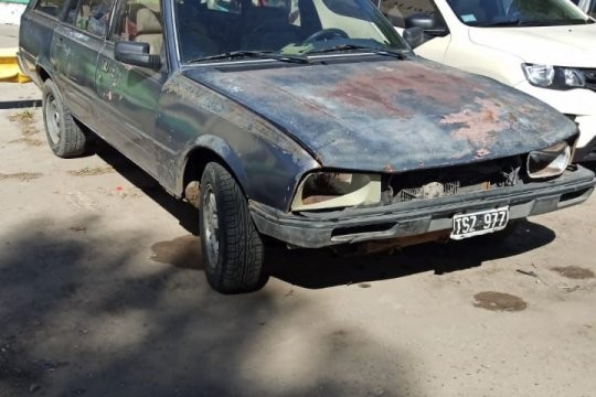 Detuvieron al hombre que agredió a su exmujer, quien se arrojó del auto en movimiento | Información General