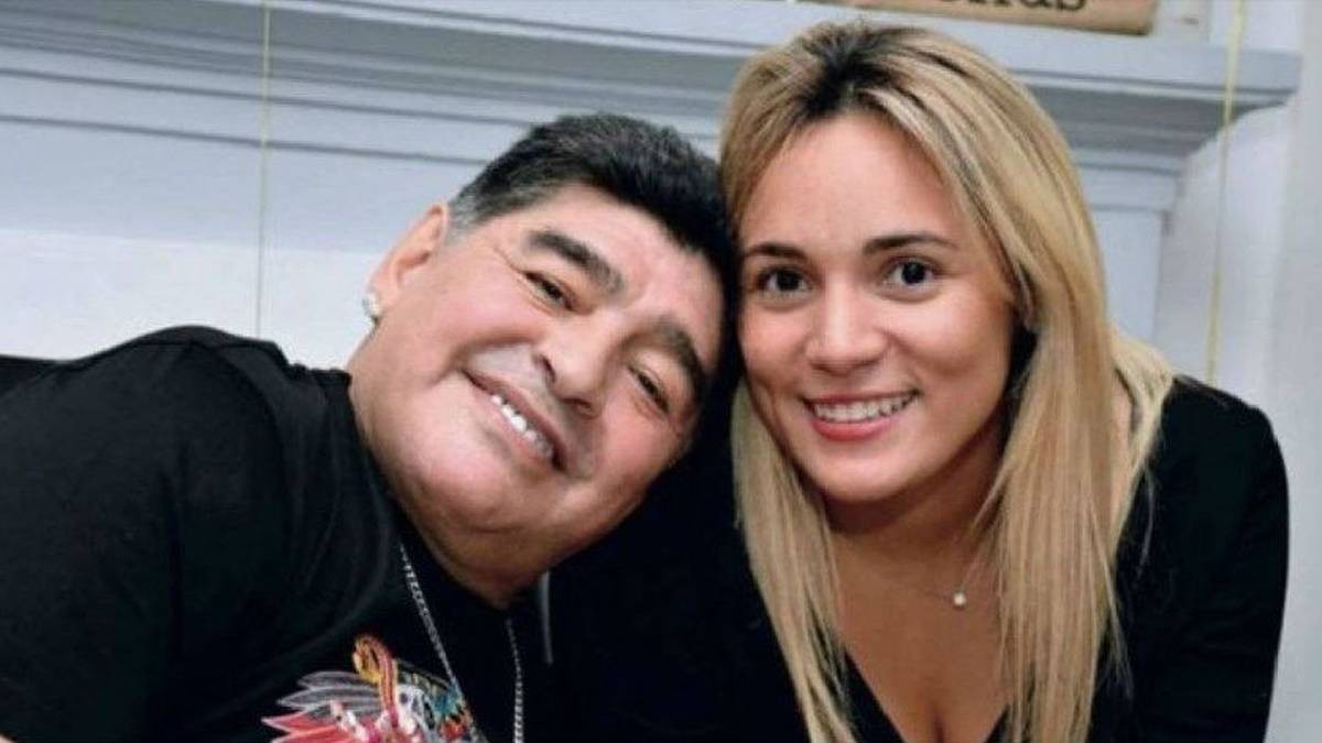 Acusan a Rocío Oliva de tirar a Diego Maradona por una escalera | Espectaculos