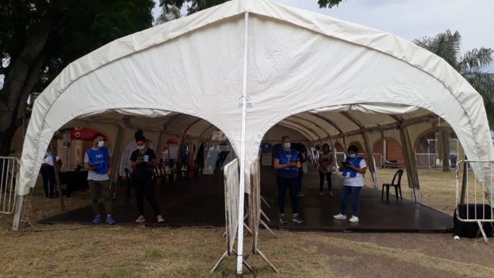 Aguardan vacunar a 1.700 docentes en la ciudad durante la segunda jornada | Noticias