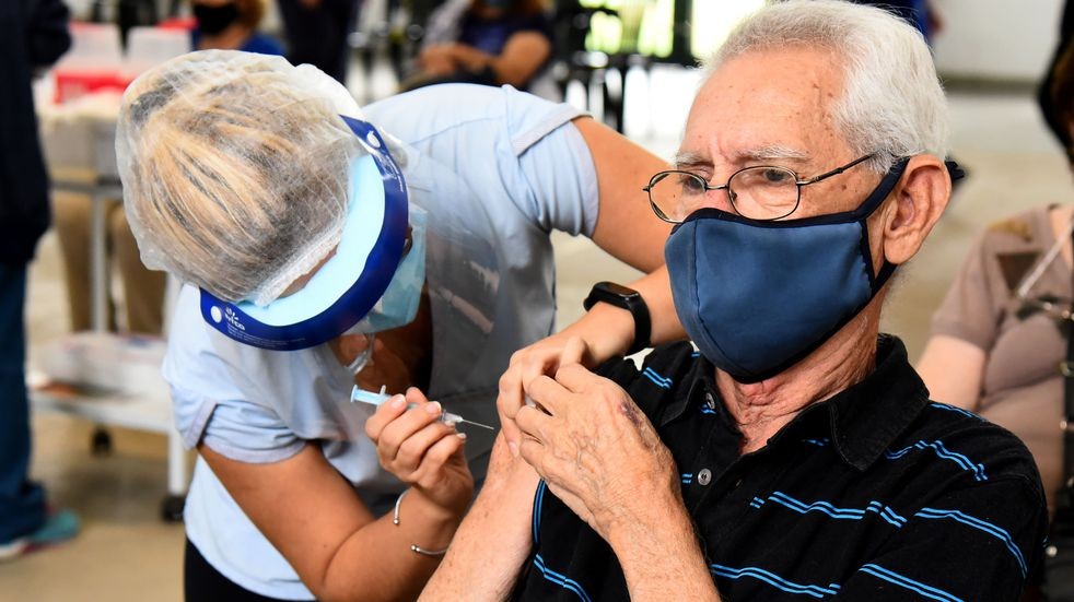 Tercer dia al hilo con más de 500 nuevos casos de coronavirus en Santa Fe | Noticias