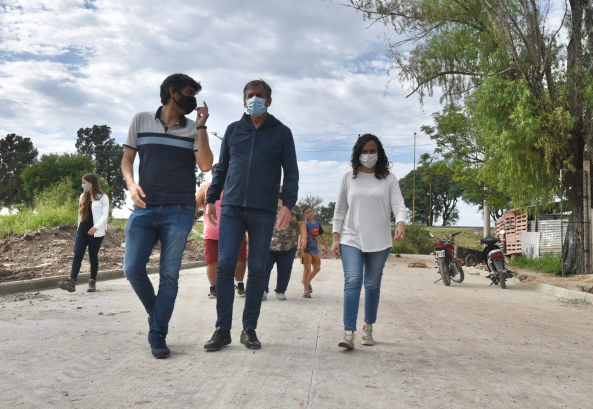 El intendente Jatón recorrió obras en el barrio Centenario | Noticias