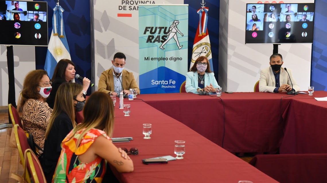 Se presentó en la ciudad de Rosario el programa “Futuras. Mi empleo digno” | Igualdad y Género