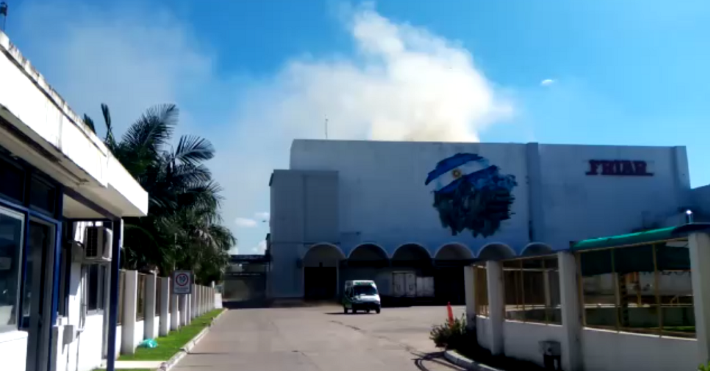 Reconquista: se produjo un feroz incendio en la empresa Friar | Noticias