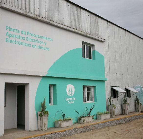 Distrito Norte: Reciben aparatos eléctricos y electrónicos en desuso | Información General