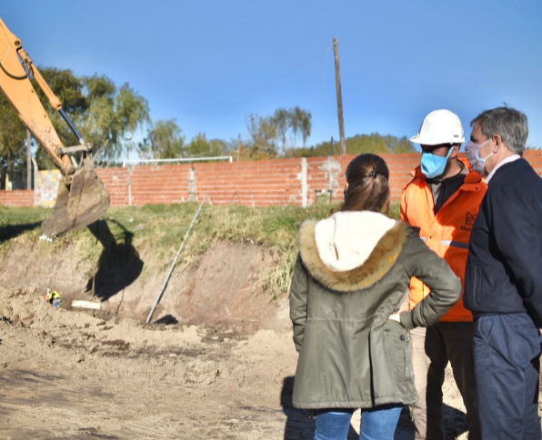 La Municipalidad avanza con las obras en Camino Viejo a Esperanza | Noticias